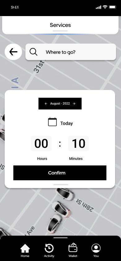 Scheduling screen with date, hour, minutes and confirm action over the map.
